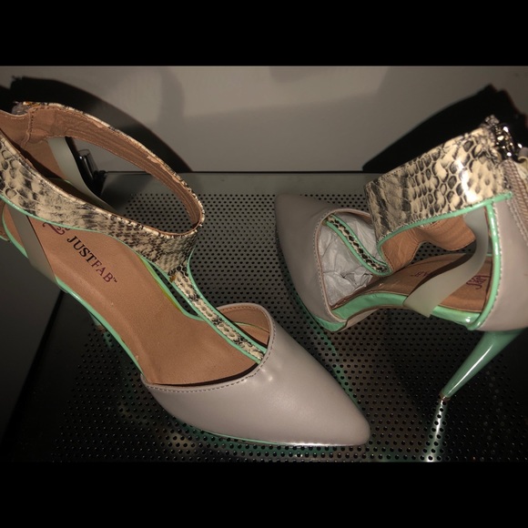 Women Shoes.... JustFab - Picture 1 of 1